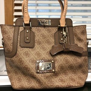 Guess purse